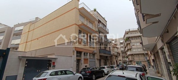 casa semindipendente in vendita ad Andria in zona Centro Storico