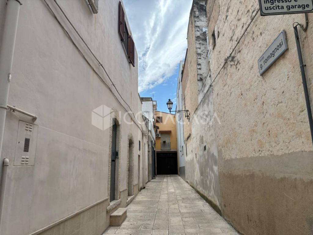 casa indipendente in vendita ad Andria in zona Centro Storico