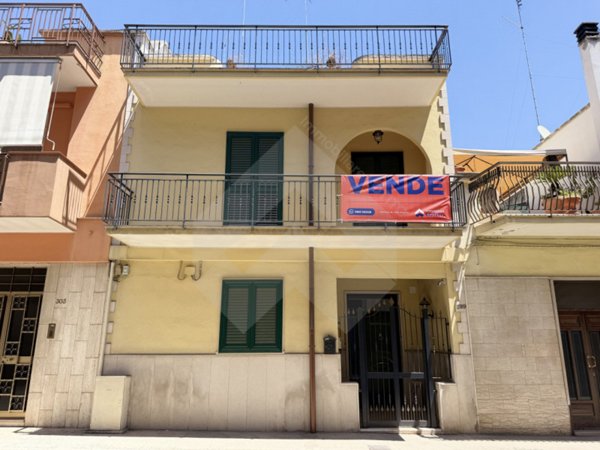 casa indipendente in vendita ad Andria