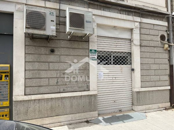 negozio in vendita ad Andria in zona Centro Storico