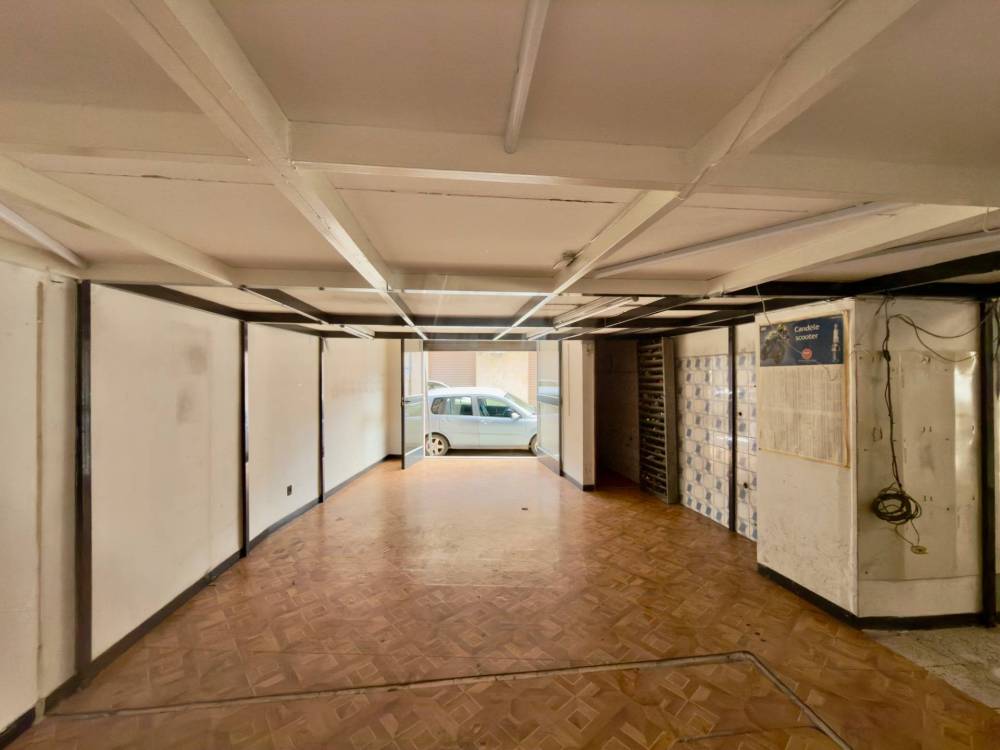 locale commerciale in vendita ad Andria