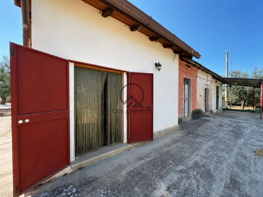 casa indipendente in vendita ad Andria in zona Troianelli
