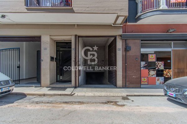box auto in vendita ad Andria
