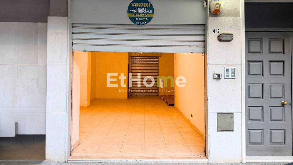 box auto in vendita ad Andria