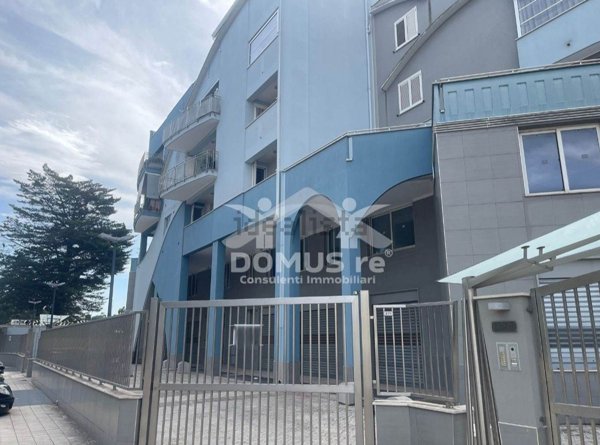 locale commerciale in vendita ad Andria