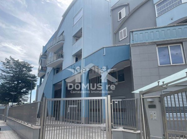 locale commerciale in vendita ad Andria