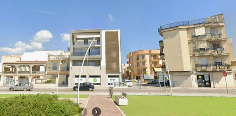 locale commerciale in vendita ad Andria