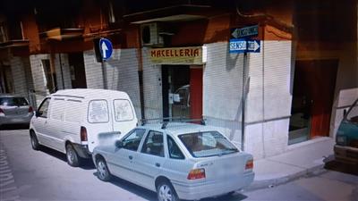 locale commerciale in vendita a Barletta