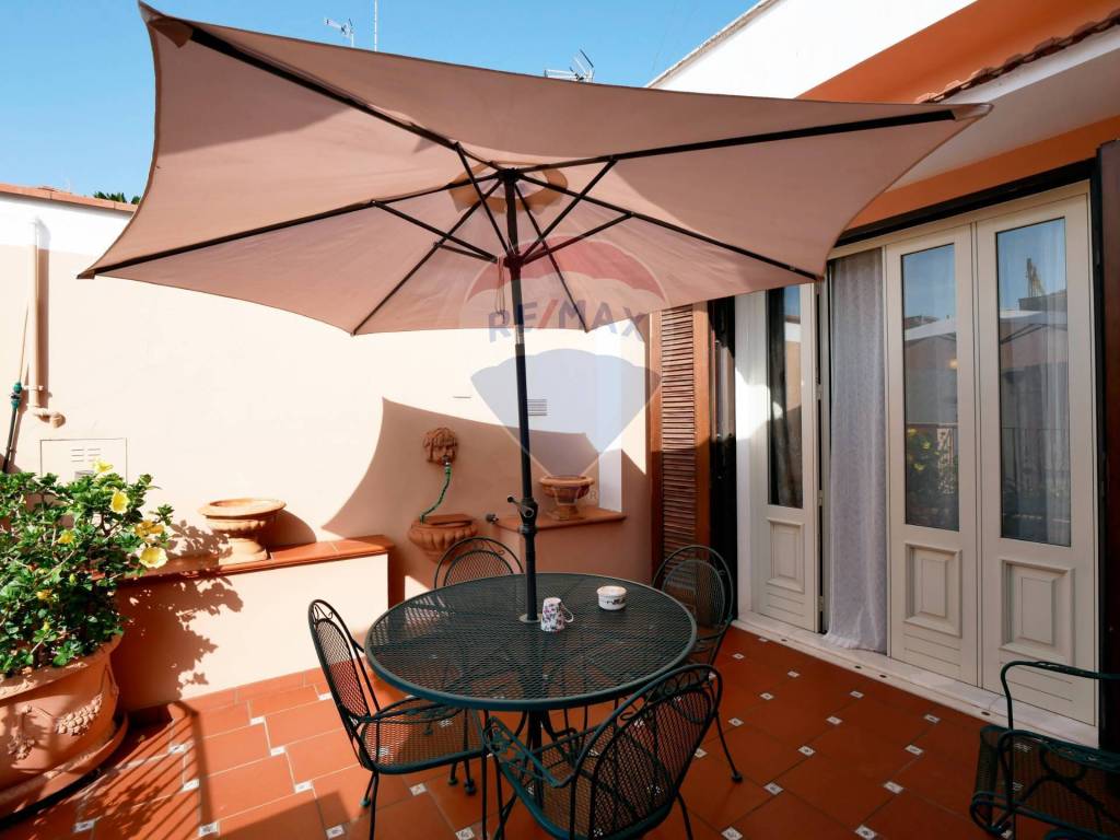 casa indipendente in vendita a Barletta in zona Centro Città