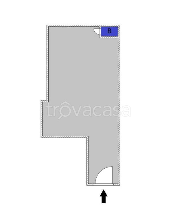 negozio in vendita a Barletta in zona Centro Città