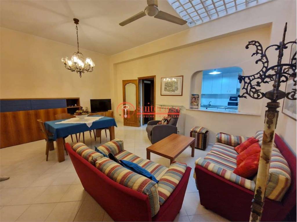 intera palazzina in vendita a Barletta in zona Fiumara