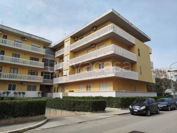 appartamento in vendita a Barletta in zona Borgovilla