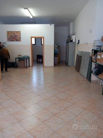 ufficio in vendita a Barletta