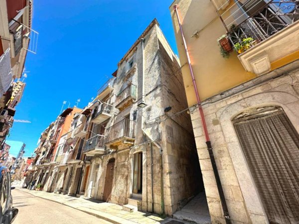 casa indipendente in vendita a Barletta in zona Settefrati