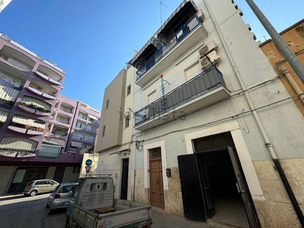 appartamento in vendita a Barletta in zona Settefrati