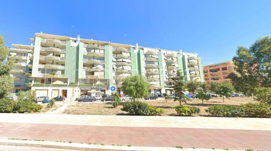 appartamento in vendita a Barletta in zona Settefrati