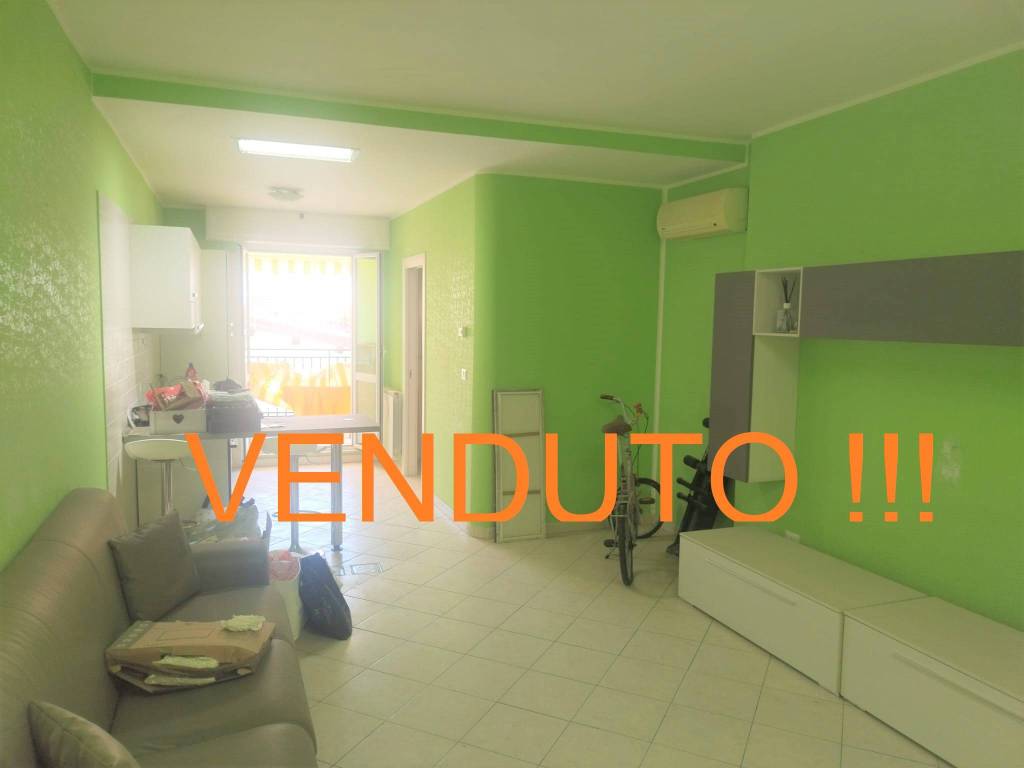 appartamento in vendita a Barletta in zona Settefrati