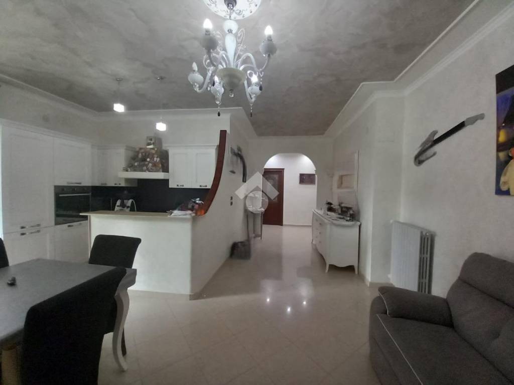 appartamento in vendita a Barletta in zona Patalini