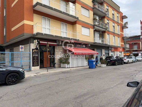 locale commerciale in vendita a Barletta