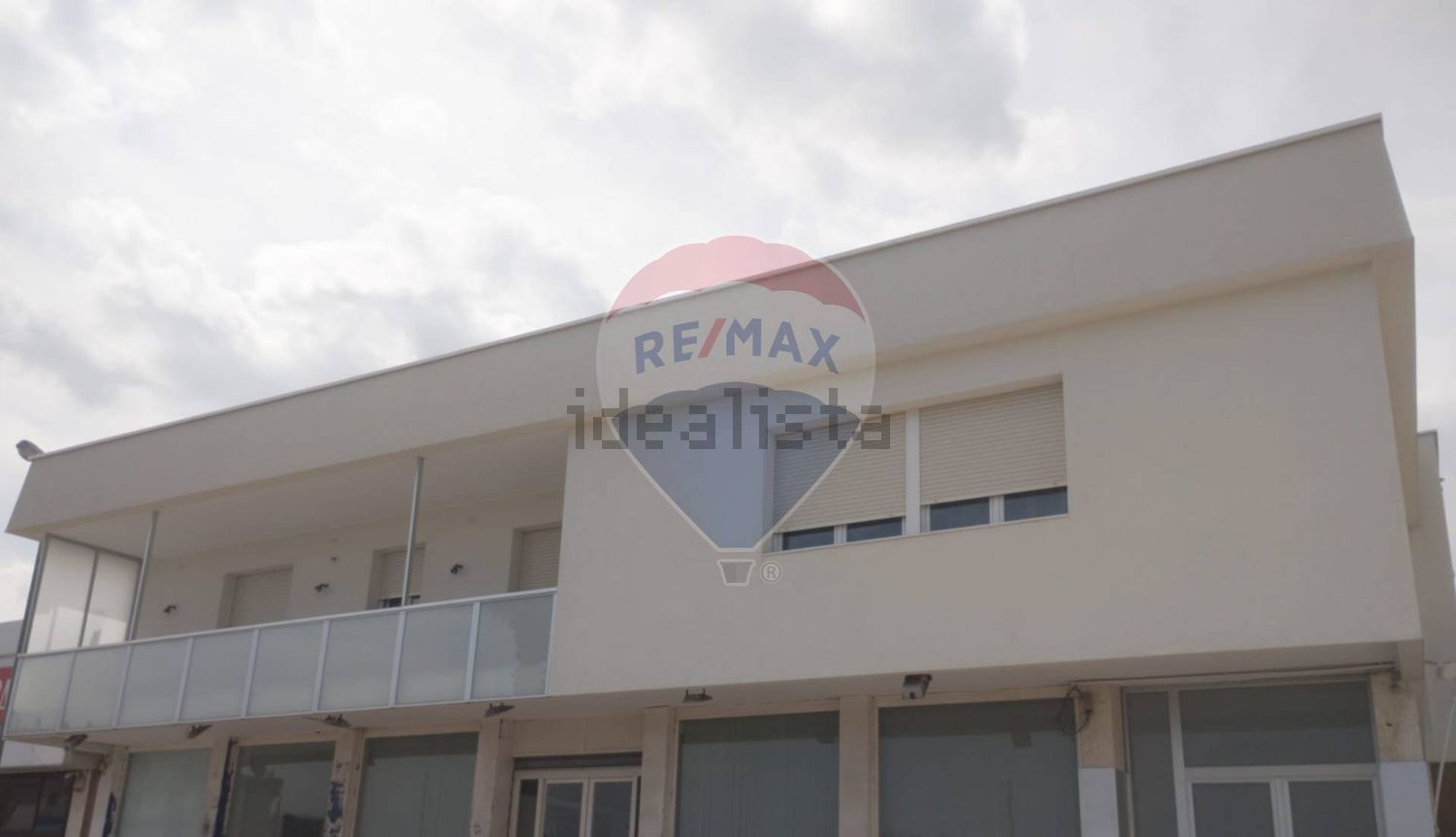 locale commerciale in vendita a Barletta