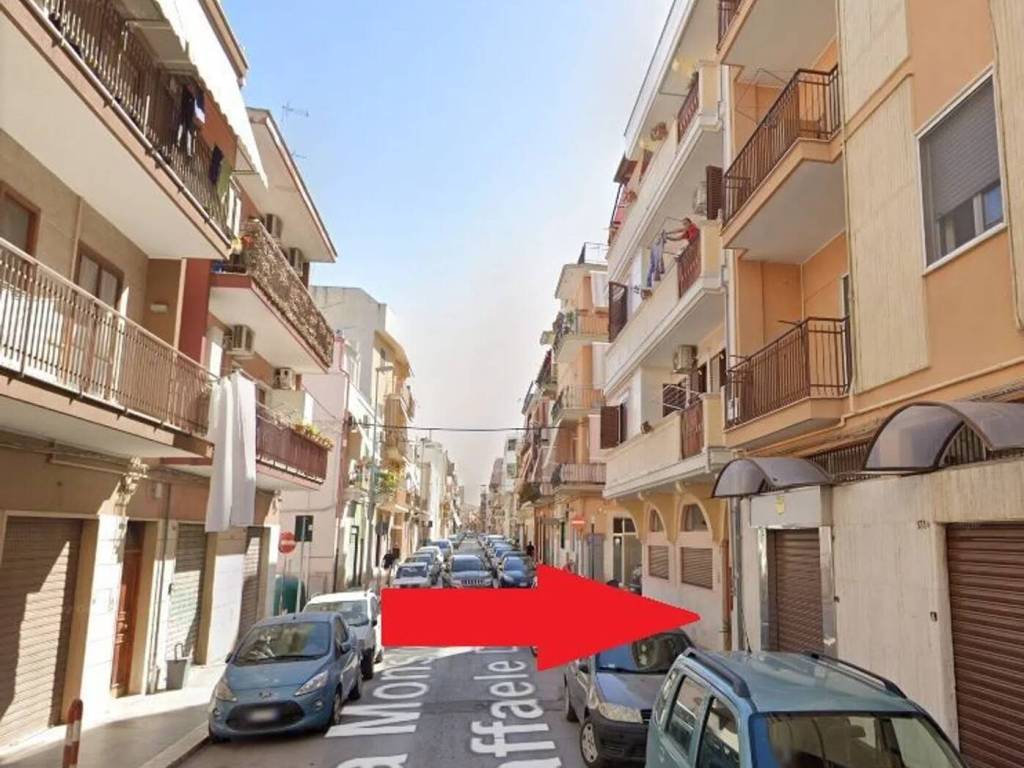 negozio in vendita a Barletta in zona Settefrati