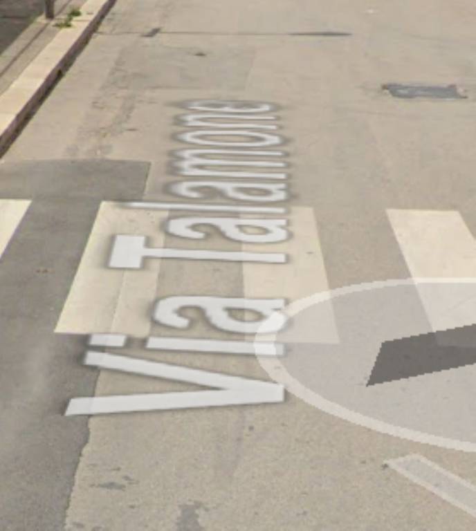 locale commerciale in vendita a Barletta