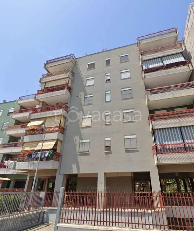appartamento in vendita a Barletta in zona Patalini