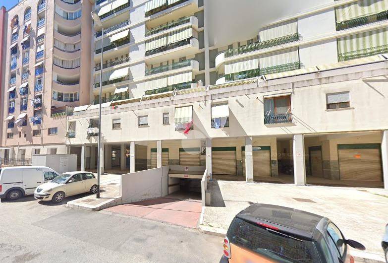 negozio in vendita a Barletta in zona Borgovilla