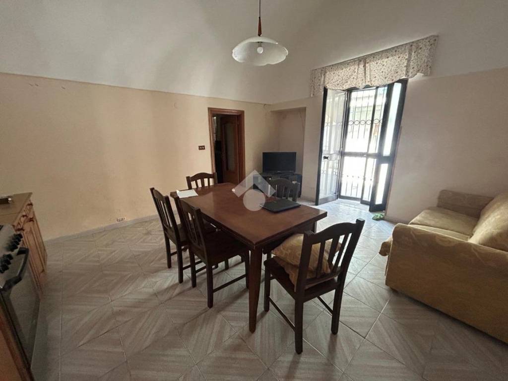 appartamento in vendita a Barletta in zona Borgovilla