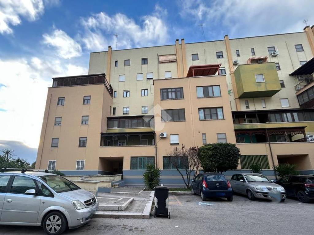 appartamento in vendita a Barletta in zona Borgovilla