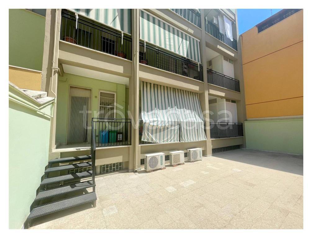 appartamento in vendita a Barletta in zona Borgovilla
