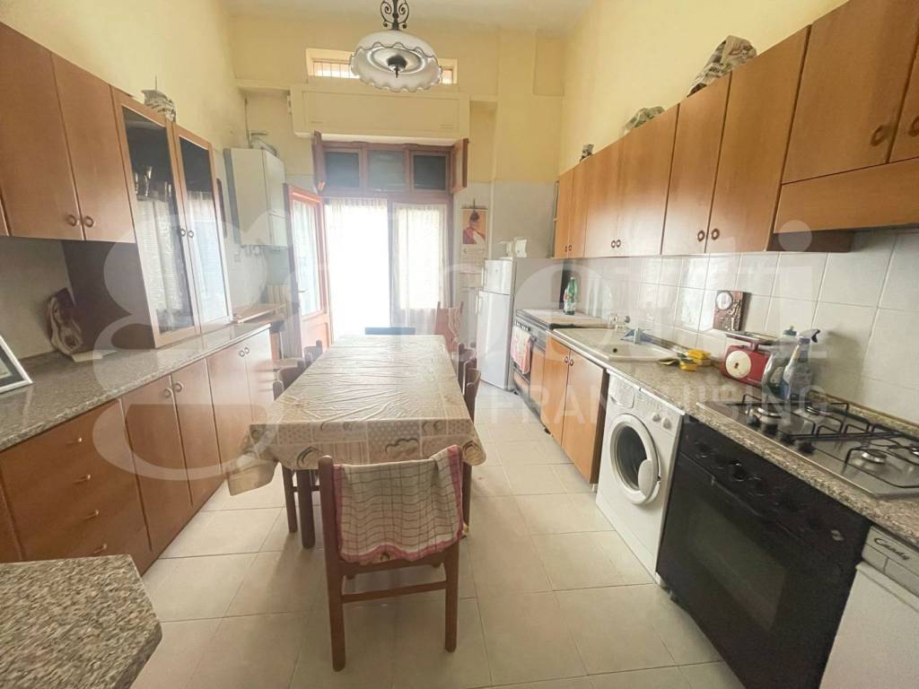 appartamento in vendita a Barletta in zona Settefrati