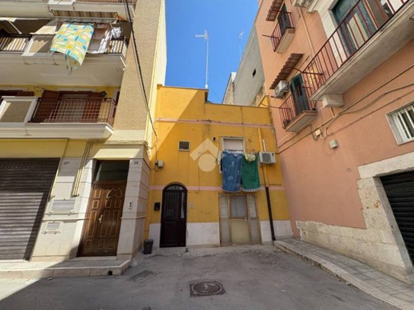 appartamento in vendita a Barletta in zona Settefrati
