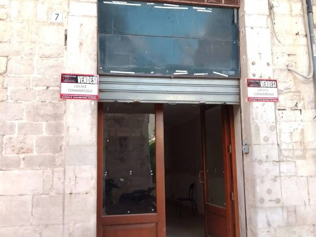 negozio in vendita a Barletta