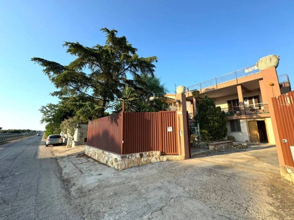 casa indipendente in vendita a Barletta in zona Montaltino