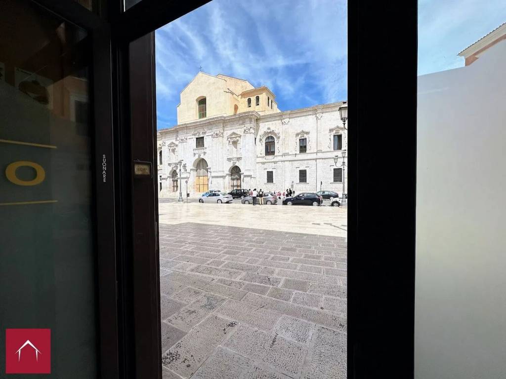 negozio in vendita a Barletta in zona Settefrati
