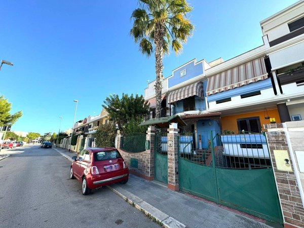 casa indipendente in vendita a Barletta in zona Patalini