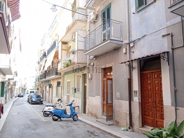 appartamento in vendita a Barletta in zona Settefrati