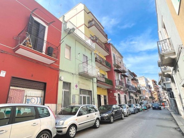 casa indipendente in vendita a Barletta in zona Fiumara