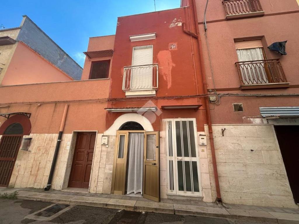 appartamento in vendita a Barletta in zona Borgovilla