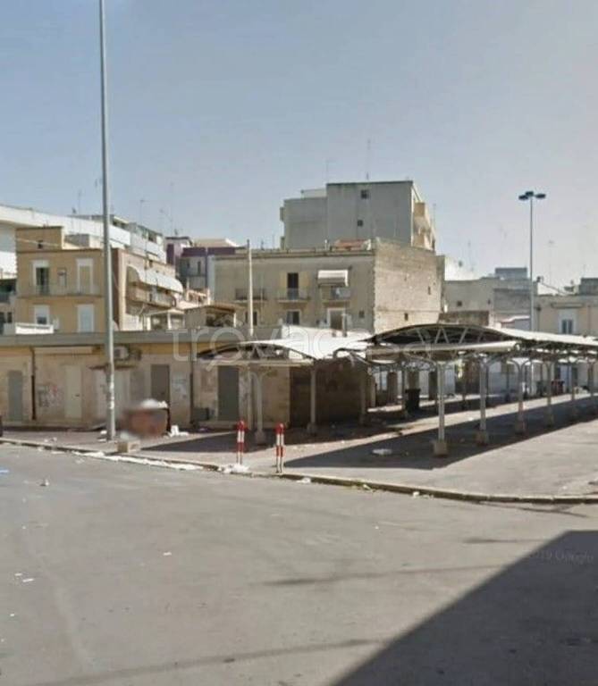 negozio in vendita a Barletta in zona Settefrati