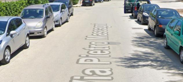 locale commerciale in vendita a Barletta