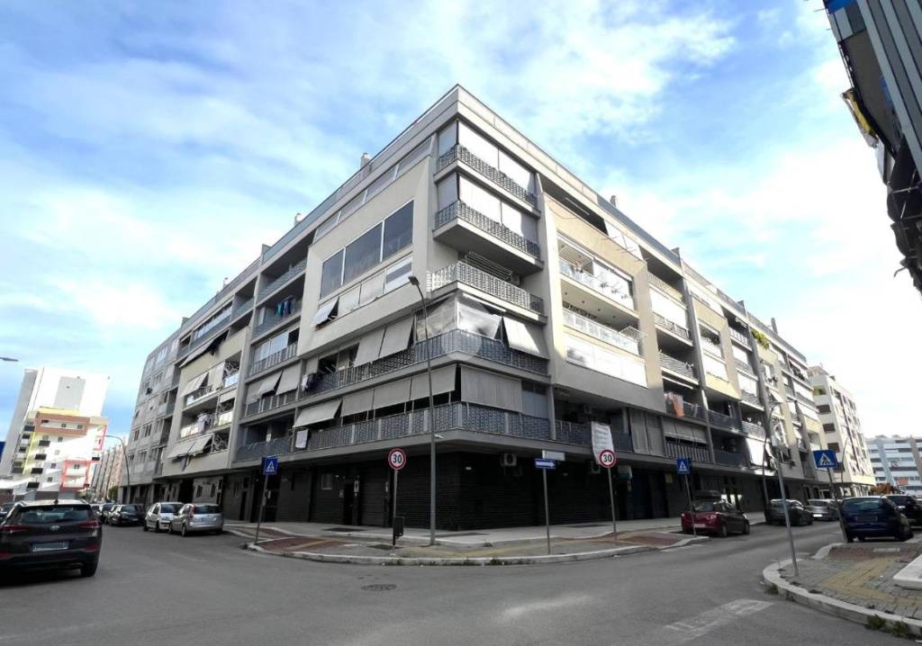 appartamento in vendita a Barletta in zona Borgovilla