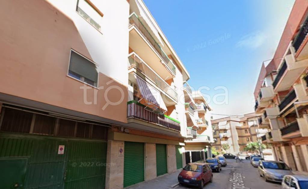 locale di sgombero in vendita a Barletta in zona Settefrati