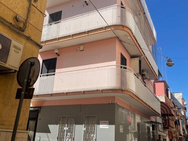 casa indipendente in vendita a Barletta in zona Borgovilla