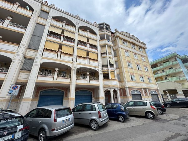 appartamento in vendita a Barletta in zona Settefrati