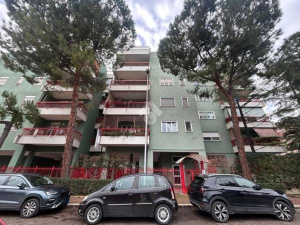 appartamento in vendita a Barletta in zona Patalini