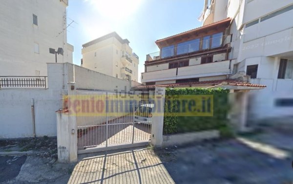 casa indipendente in vendita a Barletta
