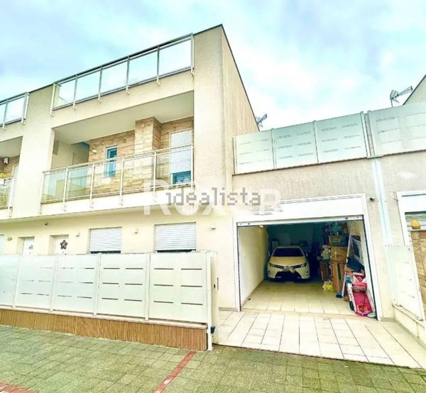 casa indipendente in vendita a Barletta