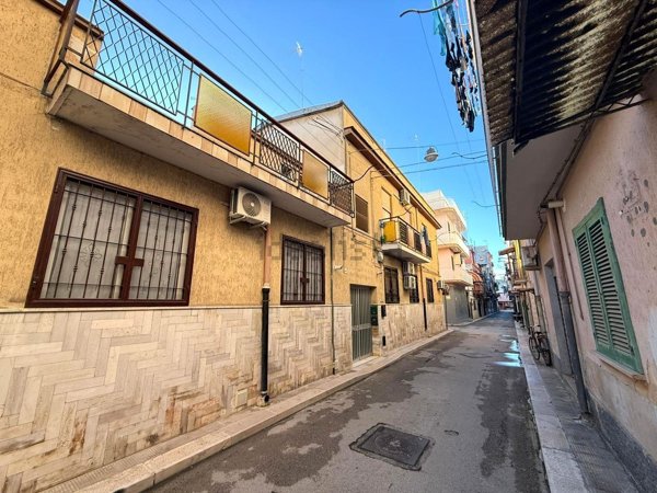 appartamento in vendita a Barletta in zona Borgovilla